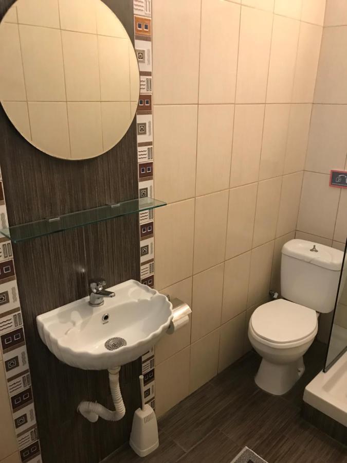 Kronos Olympiakí Aktí Dış mekan fotoğraf