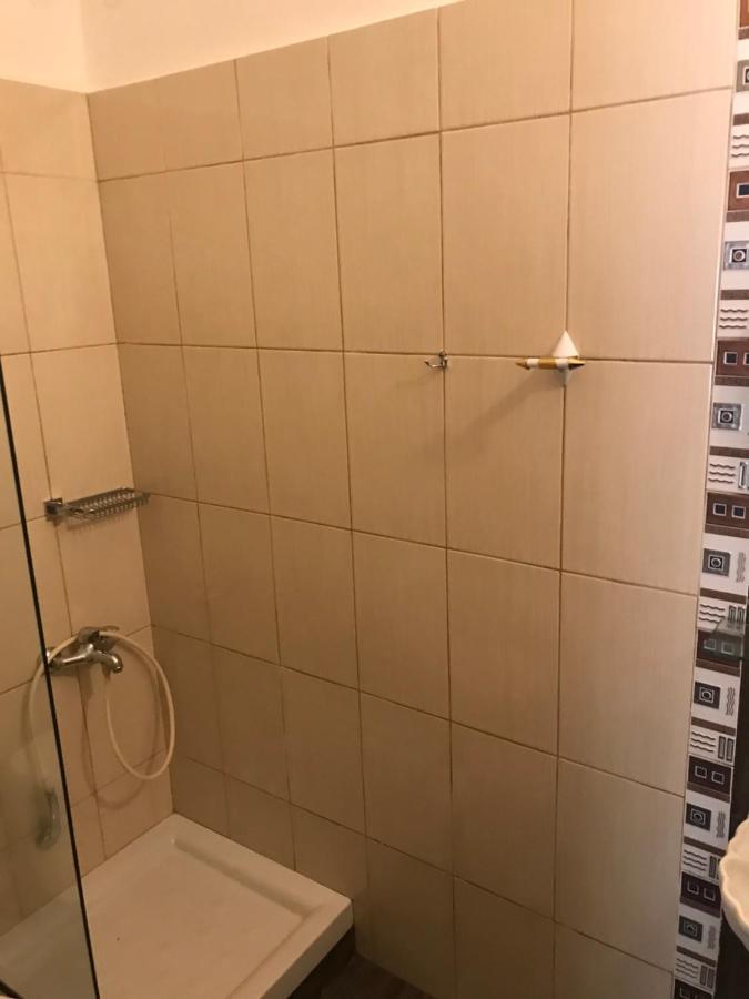 Kronos Olympiakí Aktí Dış mekan fotoğraf